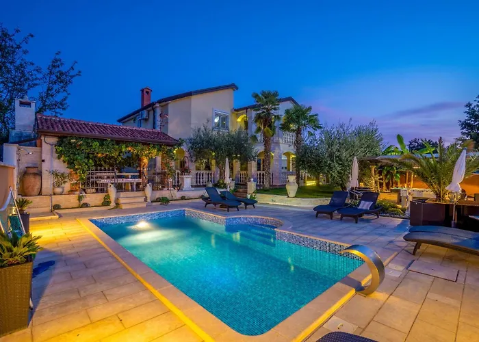 Beautiful Apartment In Porec * Porec